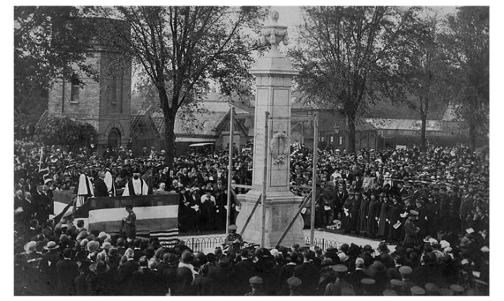 The dedication of Newmarket's War Memorial, 16th October 1921